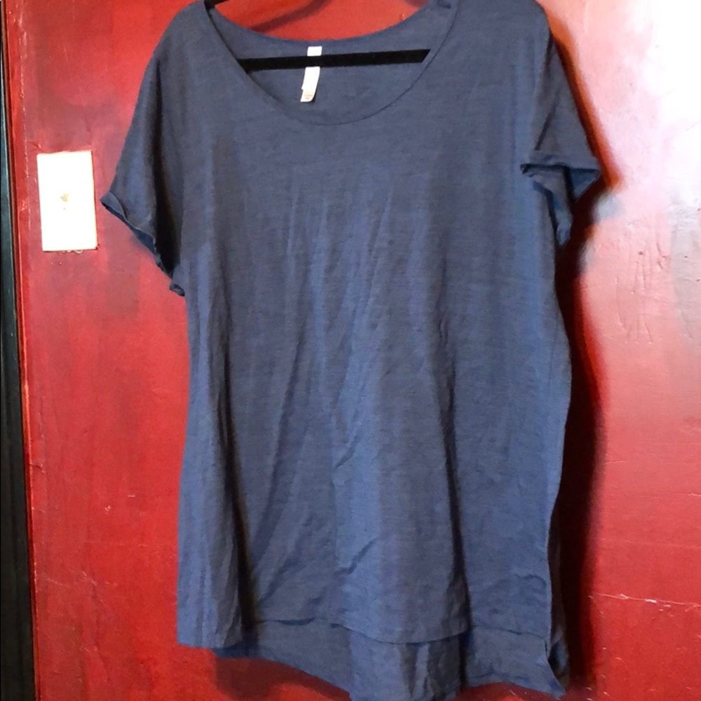 Lularoe classic T